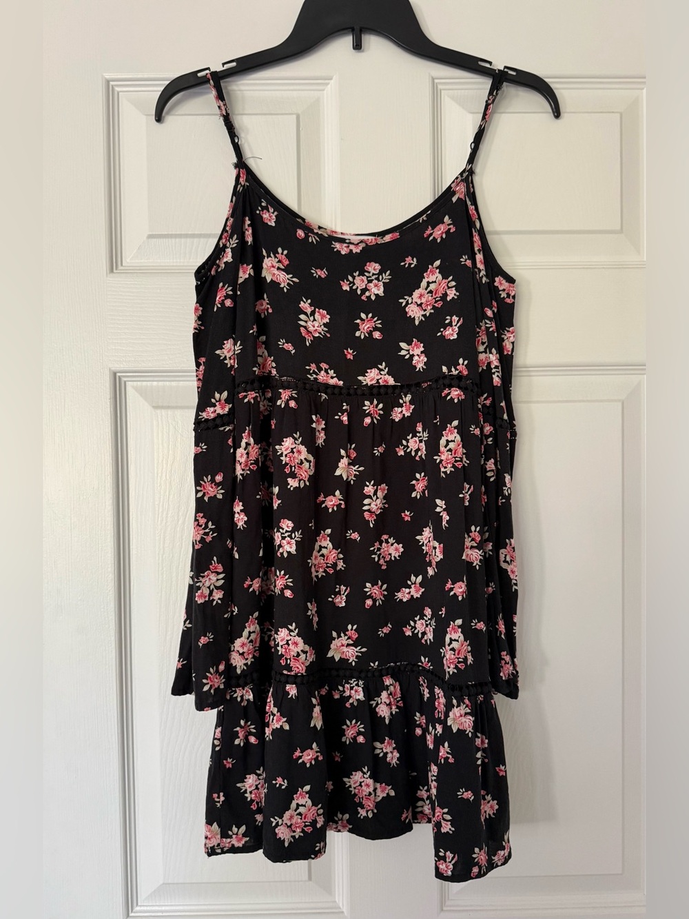 Socialite Black Floral Cold Shoulder Mini Dress Size S